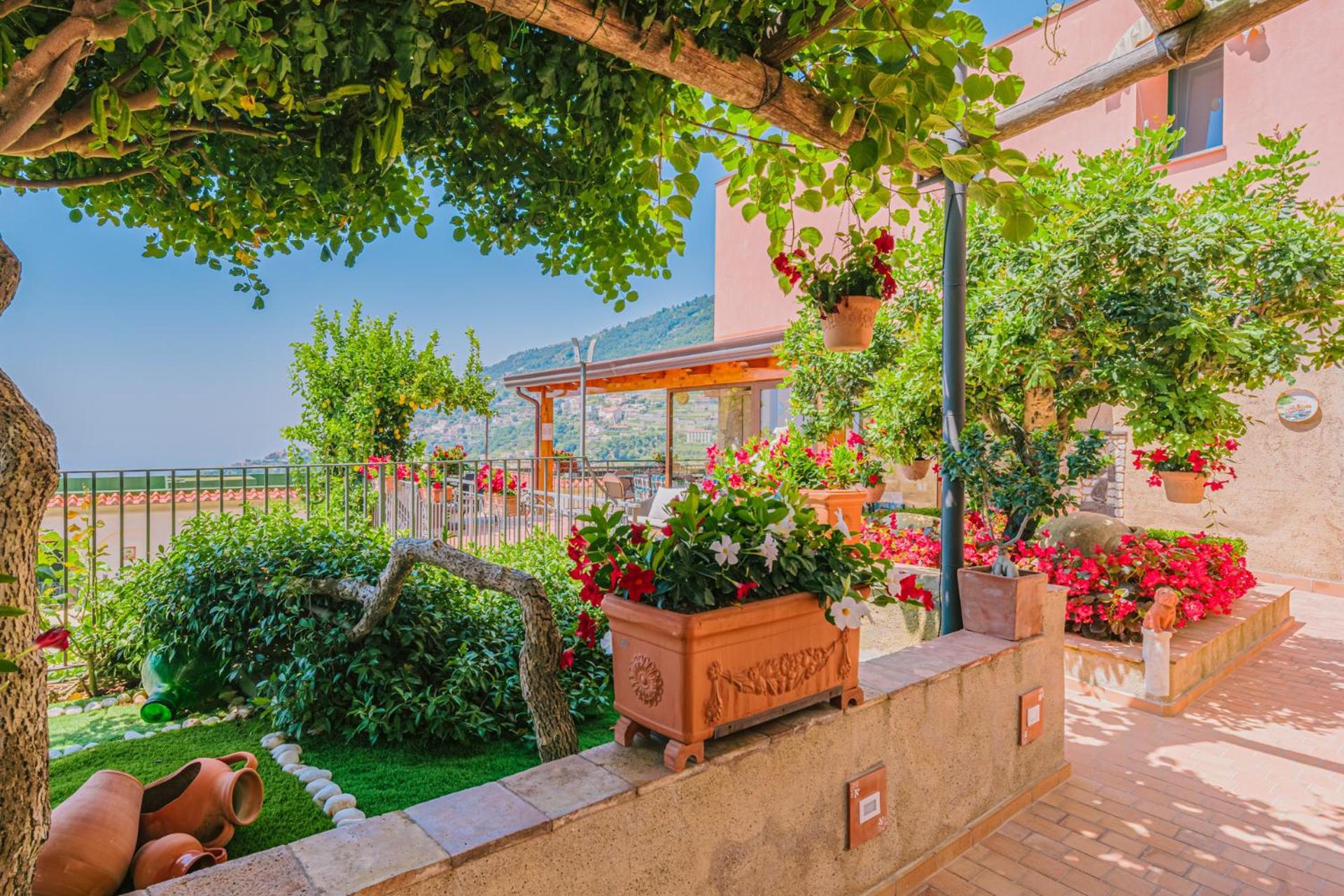 B&B Il Cortile Ravello Exterior foto